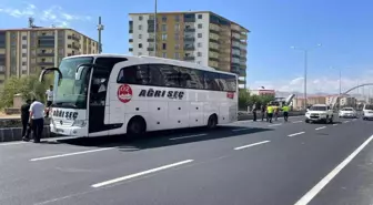 Son dakika haberi... Ağrı'da korkunç kaza: 1 kişi ağır yaralandı