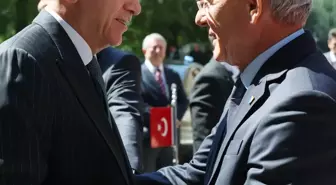 Cumhurbaşkanı Erdoğan, Bosna Hersek'te resmi törenle karşılandı