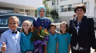 SARAYBOSNA - Emine Erdoğan'dan Maarif Vakfı okuluna ziyaret