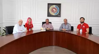 Murzioğlu ve Akyüz, başarılı öğrencileri kutladı