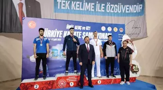 Bursa haberleri... Ümit Genç ve U21 Türkiye Karate Şampiyonası'nda Bursa Büyükşehir Belediyesporlu karatecilerden 5 madalya