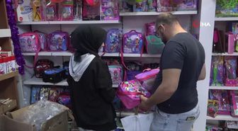 Aksaray haberleri... Aksaray'da kırtasiyelerde okul alışverişi yoğunluğu