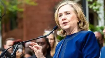 Hillary Clinton: Zelenski, gerçek bir savaş dönemi lideri ondan çok etkilendim
