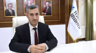 Mehmet Çınar kimdir? Malatya Yeşilyurt Belediye Başkanı Mehmet Çınar kimdir, kaç yaşında, nereli? Mehmet Çınar'ın hayatı ve biyografisi!