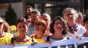 Eğitim Sen, Öğretmenlik Meslek Kanunu'nun Geri Çekilmesi Talebiyle İstanbul'da Eylem Yaptı