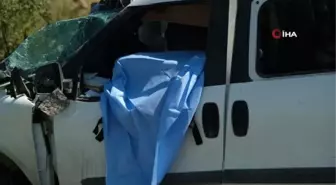Son dakika haberi! Hemzemin geçitten geçmeye çalışan otomobile tren çarptı: 1 ölü
