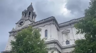 Kraliçe 2. Elizabeth için Londra'daki St. Paul Katedrali'nde anma töreni düzenlendi
