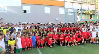 Nazmi Reisoğlu Futbol Akademisi açıldı