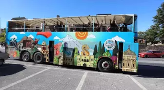 Kayseri haberleri... Sirk akrobatlarına tarihi Talas turu