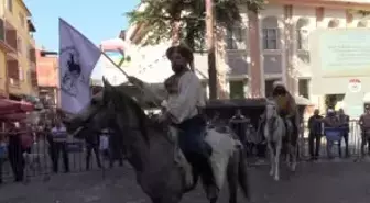 Yurdun dört bir yanından Yörükler, Ertuğrul Gazi'yi anmak için Söğüt'e geldi