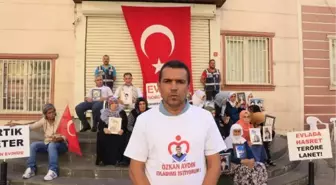 Evlat nöbetindeki baba: HDP'nin arka kapısı Kandil'e açılıyor