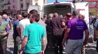 Son dakika haber | İKİ KARDEŞ 1 SAAT ARAYLA HAYATINI KAYBETTİ, YAN YANA TOPRAĞA VERİLDİ