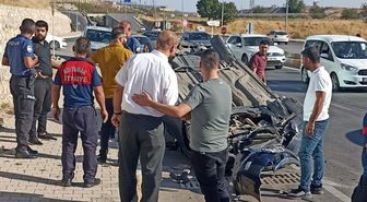 Son dakika haberi! Kontrolden çıkan otomobil takla attı: 2 yaralı