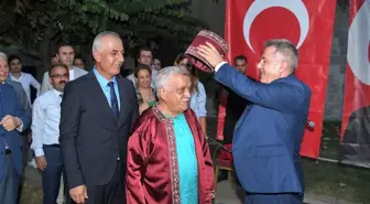 Adana yerel haberleri | Adana'da yılın ahisine kaftanını Vali Elban giydirdi