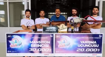 Üniversitelilerin 'savaşan insansız hava aracı', TEKNOFEST'te birinci oldu
