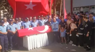Gaziantep'te yangına müdahale ederken hayatını kaybeden itfaiyeci için cenaze töreni düzenlendi