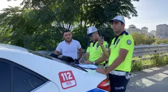 Kadıköy'de usulsüz çakar ve siren kullanımına denetim: Sürücülere ceza yağdı