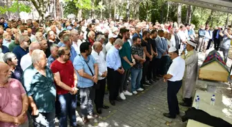 Son dakika haberleri! BJK Başkanı Ahmet Nur Çebi, eski Genel Müdürü Özbağ'ın cenazesine katıldı