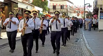 İzmir haber | Çeşme'nin kurtuluşunun 100. yılı coşkuyla kutlandı