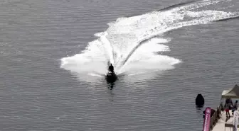 Kayseri haber... Türkiye Su Jeti ve Flyboard Şampiyonası Kayseri'de başladı