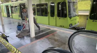 Bursa haberleri! Bursa'da metroda bıçaklanan kişi ağır yaralandı