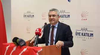 CHP Genel Başkan Yardımcısı Salıcı, partisinin üye katılım töreninde konuştu