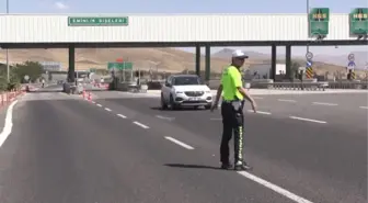 Niğde haber! Niğde Valisi Koç, Karayolları Trafik Güvenliği farkındalık etkinliğine katıldı