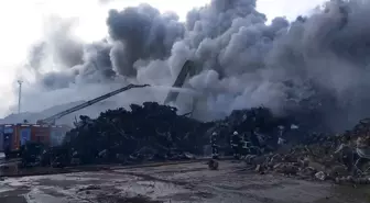 Son dakika haber! Hurdalıkta çıkan yangın 5 buçuk saattir devam ediyor