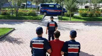 Aksaray haber... Aksaray'da 6 yıl hapis cezası olan uyuşturucu tacirini jandarma yakaladı