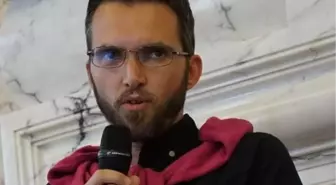 Mohammed Zahed kimdir? Eşcinsel İmam Mohammed Zahed kimdir? Mohammed Zahed nereli, kaç yaşında?