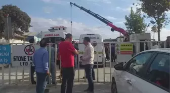 Sancaktepe'de metro inşaatında kule vinci devrildi, 2 kişi öldü, 1 kişi yaralandı