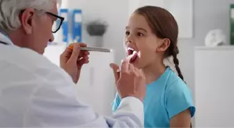 Çocuğun şarkı söylerken zorlanması ses bozukluğuna işaret edebilir