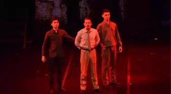 NAZIM HİKMET'İN HAYATI MÜZİKALE TAŞINDI