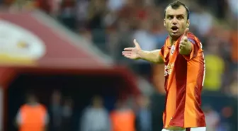 Eski Galatasaraylı Goran Pandev, 39 yaşında futbolculuk kariyerini noktaladı