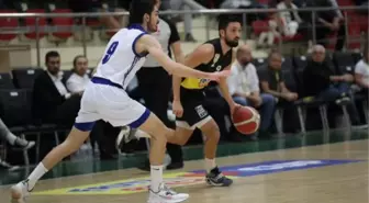 Büyükçekmece Basketbol - Frutti Extra Bursaspor: 73-83