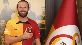 Juan Mata hangi numara giyiyor? GS Juan Mata forma numarası kaçtır? Juan Mata forma numarası neden 64?