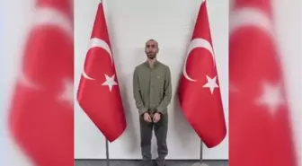 MİT, PKK/KCK mensubu Atilla Çiçek ve Hüseyin Yıldırım'ı sınır hattındaki operasyonla yakalayarak Türkiye'ye getirdi