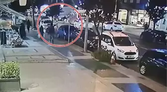 Son dakika haberi | OTOBÜSE YETİŞMEYE ÇALIŞIRKEN OTOMOBİLİN ÇARPMASIYLA AĞIR YARALANDI; KAZA KAMERADA