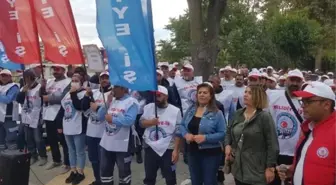 Avcılar Belediyesi'nde toplu sözleşme görüşmelerinden sonuç çıkmayınca grev kararı alındı