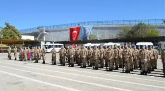 ELAZIĞ'DA 139 KOMANDO, DUALARLA SURİYE'YE UĞURLANDI