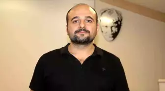 Son dakika haberi! Evden çıkartılan kiracı, ev sahibinin avukatını bıçaklamaya çalıştı... O anlar kamerada