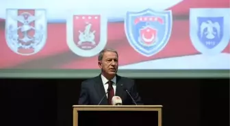 Bakan Akar'dan Yunanistan'a: Felakete davetiye çıkaracak provokasyonlardan uzak durun