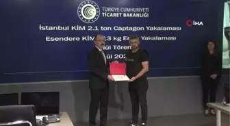 Cumhuriyet tarihinin en büyük captagon yakalamasını yapan ekibe ödül