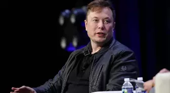 Elon Musk Forbes'ta ilk kez dünyanın en zengin insanı seçildi