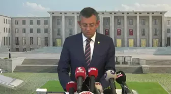 Özgür Özel: 'Chp'nin Gazetecisi' Diye Bir Teröristi Gösteren O Gazetelere Tazminat Davası Açacağız; Bütün Tazminatları da Şehit Ailelerine Vereceğiz'