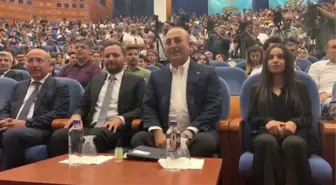 Bakan Çavuşoğlu: 'Bizi biz yapan hasletleri çok iyi bilmemiz, yenilikleri de iyi takip etmemiz lazım'