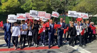 Zonguldak haberleri: Sakarya ve Zonguldak'ta yaya geçitleri 'yayalara öncelik' için kırmızıya boyandı