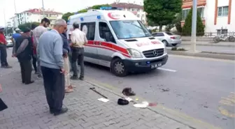 Yaşlı adam, geri geri gelen hafif ticari aracın çarpmasıyla hayatını kaybetti