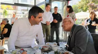 Kartal Belediye Başkanı Yüksel, 1 Ekim Dünya Yaşlılar Günü'nde Huzurevi Sakinlerini Unutmadı