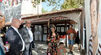 Muğla haberi: Menteşe'de Yerel Sanatçılardan Kolektif Sergi